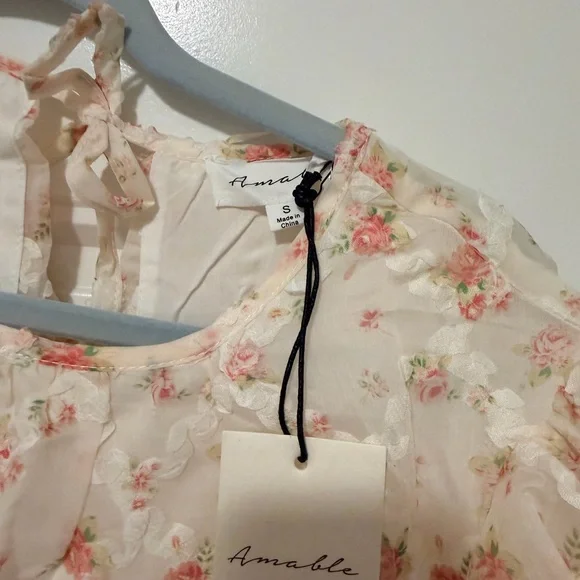 NWT! Mable Estella Puff Sleeve Floral Dress - Picture 5 of 8